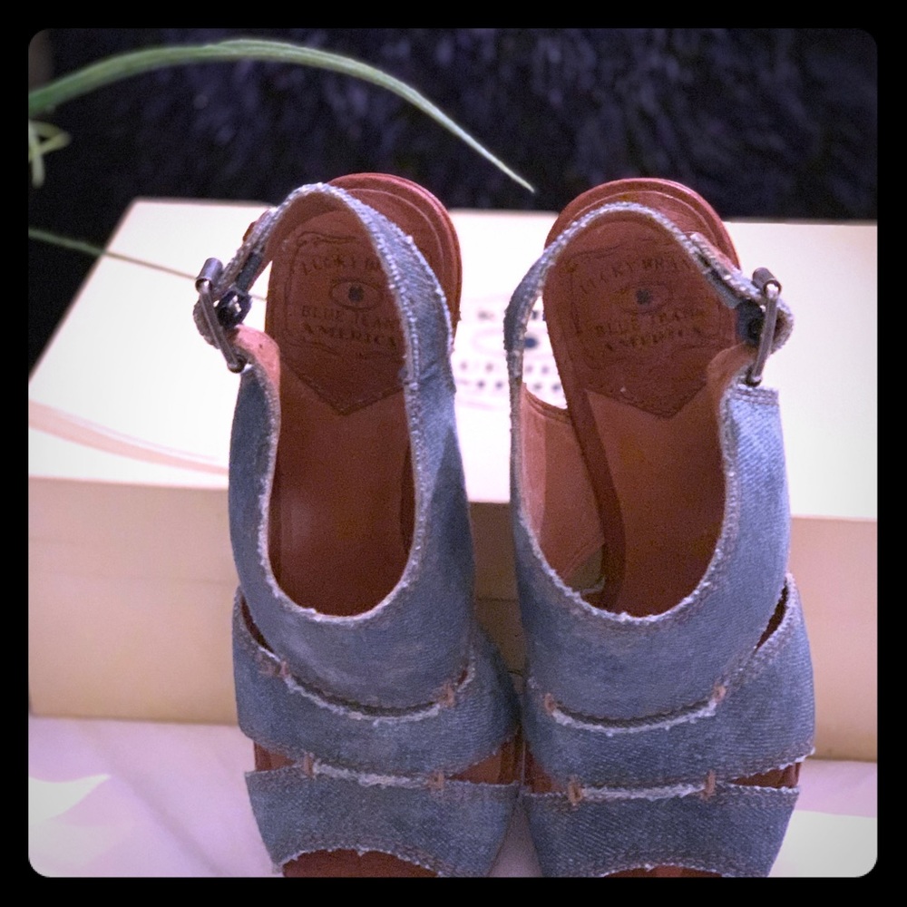 Lucky Brand Indigo Denim Thick sole Sling Backs💋